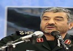 قائد الحرس الثوري الإيراني: نزع سلاح حزب الله غير قابل للتفاوض