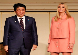 نجلة ترامب ورئيس وزراء اليابان يبحثان قضايا تمكين المرأة