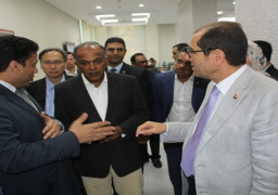 وزير الداخلية السنغافوري يشيد بدور مرصد الأزهر للرصد والفتوى