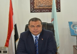 وزير القوى العاملة يتابع أحوال العمالة المصرية في قطر