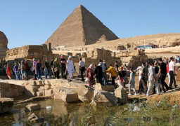 وزيرة الاثار الاردنية تسعى لدعم السياحة الدينية مع مصر