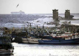 استمرار إغلاق بوغازي الإسكندرية والدخيلة لسوء الطقس
