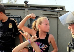 الإحتلال يعتقل فلسطينية من قرية النبي صالح