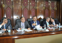 وزير الصحة يعلن موافقة النواب على مشروع قانون التأمين الصحى