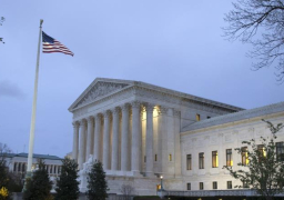 المحكمة الأمريكية العليا ترفض تمديد موعد فرز بطاقات الاقتراع عبر البريد في ويسكونسن