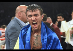 لوماتشينكو يحتفظ بلقب بطل العالم في الملاكمة