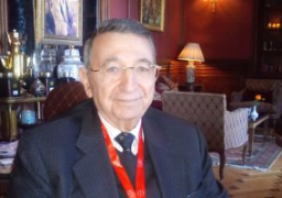 مصطفى السيد: إجراء أول تجربة للعلاج بالذهب لسيدة مصابة بسرطان الثدى قريبا