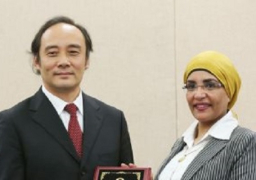 معهد كونفوشيوس يفوز بجائزة “الأفضل” فى تحديد مستوي “الصينية”