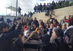 وقفة بالقدس احتجاجا على انتهاك مقبرة الرحمة