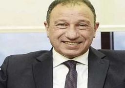 “الخطيب” يجتمع بالجهاز الفني لفريق الكرة بالأهلي