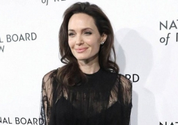 أنجلينا جولى تتألق فى حفل جوائز المجلس الوطنى