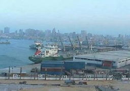 إغلاق بوغازي الإسكندرية والدخيلة أمام حركة الملاحة لزيادة سرعة الرياح