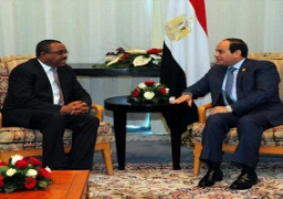 السيسى يجتمع مع رئيس وزراء إثيوبيا قبل القمة الثلاثية