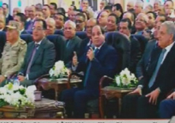 السيسي: دعم القطاع الطبي من خلال “تحيا مصر” والجمعيات الاهلية