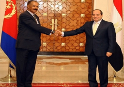 انطلاق القمة المصرية – الإريترية بين الرئيسين السيسى و افورقى