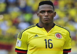 برشلونة يعلن ضم الكولومبي يري مينا