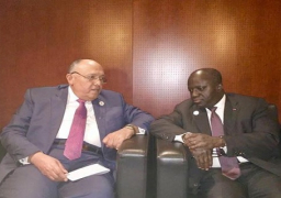 شكري يلتقي نظيره الايفواري على هامش اجتماعات الاتحاد الإفريقي