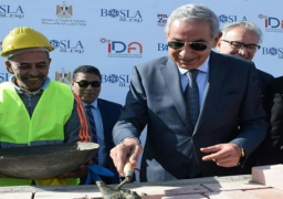 قابيل يضع حجر اساس مجمع “بوصلة ” للصناعات الصغيرة بالسادس من أكتوبر