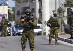 قوات الاحتلال تقتحم عدة قرى بـ”رام الله”