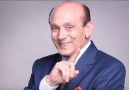 محمد صبحى يفوز بجائزة الشارقة للإبداع المسرحي