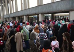 إقبال كبير على معرض القاهرة الدولي للكتاب في أول أيامه