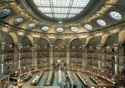 الجزائر تهدي مكتبة الأسكندرية ألف كتاب من أفضل إنتاجها