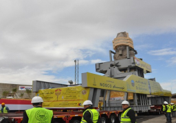 نقل تمثال رمسيس الثانى لبهو المتحف المصرى الكبير