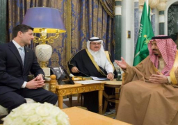 “خادم الحرمين” يلتقي رئيس مجلس النواب الأمريكي