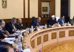 مجلس الوزراء يبحث عددا من الملفات السياسية والاقتصادية والأمنية