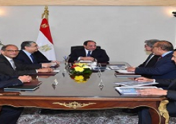 استقبل الرئيس عبد الفتاح السيد جو كايزر رئيس مجلس إدارة شركة “سيمنز” الألمانية،