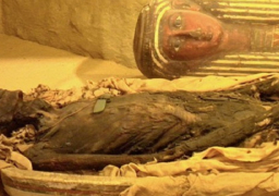 الآثار: استرداد قطع من مومياء مسروقة منذ 90 عاما