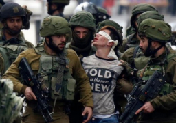 اعتقال 19 فلسطينيا من الضفة الغربية والقدس