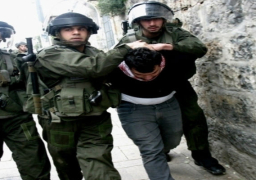 الاحتلال الإسرائيلي يعتقل 17 فلسطينيا في الضفة الغربية والقدس