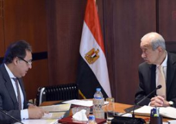 رئيس الوزراء يوجه بسرعة إنهاء اللائحة التنفيذية لقانون التأمين الصحى الشامل