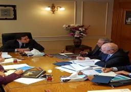 بدوى يوجه القابضة للتأمين بدراسة فرص الاستثمار بالخارج