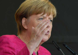 ميركل تدعو إلى وقف مجزرة الغوطة بسوريا