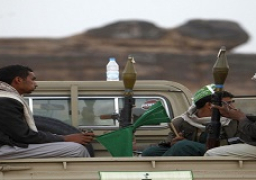 ميليشيات الحوثي تهجر سكان قرية بمحافظة الجراحي قسراً