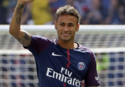 نيمار يعرب عن سعادته في باريس سان جيرمان