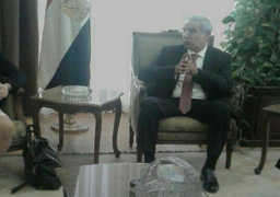 قابيل يبحث مع وفد شركة عالمية زيادة استثمارات الشركة بالسوق المصرى