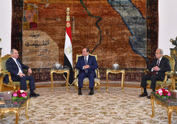 السيسي يؤكد خصوصية العلاقات مع الأردن ويشيد بجهود رعاية الجالية المصرية