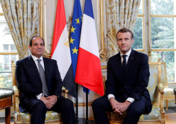 الرئيس السيسى يتلقى اتصالاً هاتفياً من نظيره الفرنسى لبحث الأوضاع فى ليبيا وسوريا