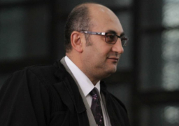 تأجيل طعن خالد علي على حكم حبسه في قضية خدش الحياء