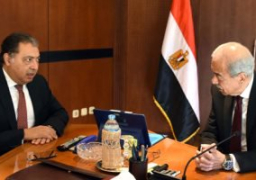 رئيس الوزراء يتابع الموقف التنفيذى لقانون التأمين الصحى الجديد