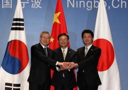 سول وبكين وطوكيو بصدد عقد محادثات قمة ثلاثية في مايو