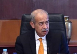 الحكومة تبدأ اجتماعها الأسبوعى برئاسة شريف إسماعيل