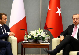 ماكرون يطالب أردوغان بإدخال المساعدات الانسانية لعفرين
