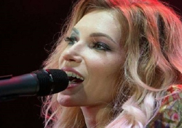 مغنية روسية تكشف عن أغنيتها في “يوروفيجن-2018”