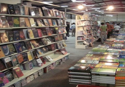 وزيرة الثقافة تفتتح معرض الكتاب بالإسكندرية