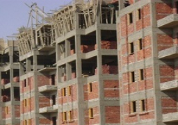 “الإسكان” توضح ما أثير حول عمارات الإسكان الاجتماعي ببياض العرب