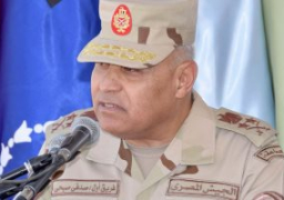 وزير الدفاع ينيب وفدا من كبار القادة لتهنئة البابا تواضروس بعيد القيامة